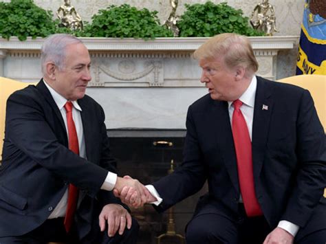 Trump mantiene comunicación diaria con Netanyahu, destacando una profunda conexión política que influye en las relaciones EE. UU.-Israel en Medio Oriente.