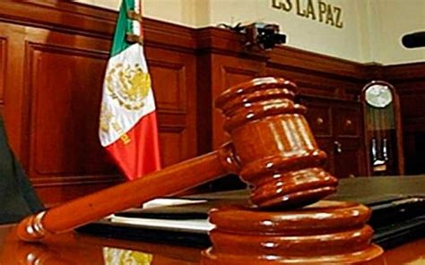 La SCJN fortalece a Cofece y reduce el poder del CRE para fomentar una competencia económica más justa y evitar prácticas monopólicas en México.