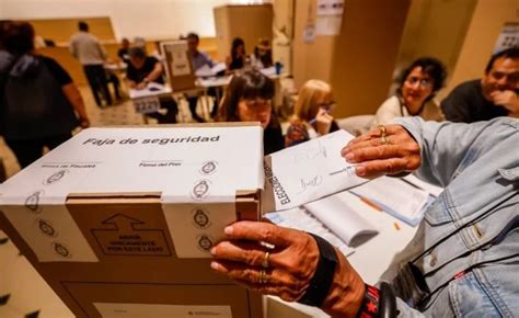 Trump sigue generando controversia con acusaciones infundadas sobre fraude electoral en Pensilvania, pese a la falta de pruebas, avivando desconfianza en sus seguidores rumbo a 2024.