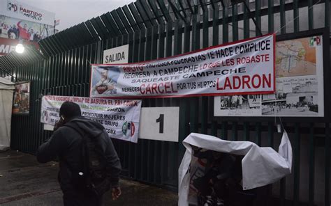 La familia Sánchez Barrios exige justicia y protección para activistas en México tras el ataque a Diana Sánchez Barrios. Las autoridades deben responder con rapidez.