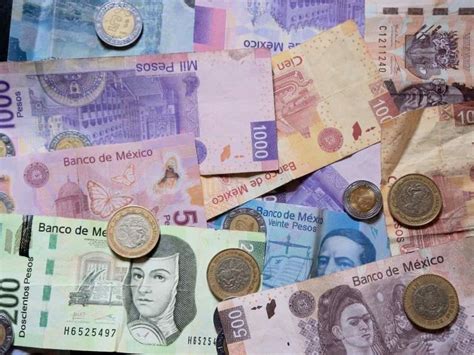 El peso mexicano se fortalece frente al dólar, reflejando confianza en la economía local y ofreciendo ventajas como productos importados más baratos para los ciudadanos.