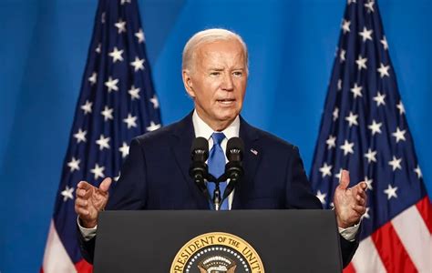 Biden invita a Trump a dialogar para asegurar una transición pacífica y disminuir la polarización política en Estados Unidos tras las elecciones de 2020.