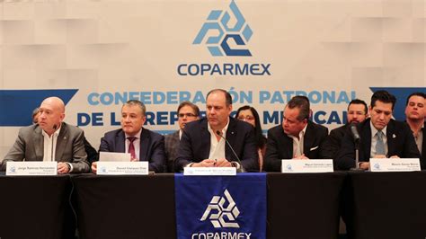 Coparmex propone cambios para simplificar la burocracia y aumentar la transparencia; busca un gobierno más ágil y eficiente en México.