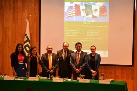 La renegociación del T-MEC enfrenta desafíos políticos y económicos, complicados por tensiones comerciales y medidas proteccionistas, complicando el avance entre México, Estados Unidos y Canadá.