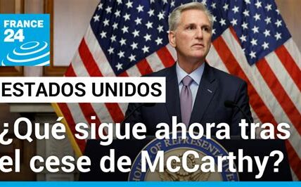 La destitución de McCarthy por la Cámara de Representantes resalta divisiones en el Partido Republicano y plantea incertidumbre sobre su próximo liderazgo.