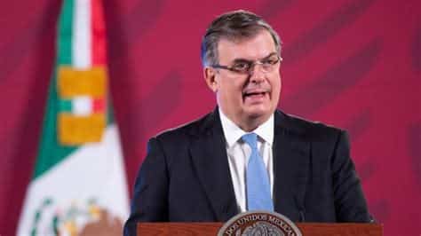 Ebrard propone enfrentar a Trump con sangre fría, evitando reacciones impulsivas y priorizando la diplomacia estratégica para proteger los intereses de México.