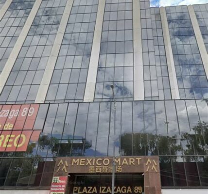 El gobierno confisca Plaza Izazaga 89 para combatir contrabando, revitalizando el Centro Histórico y garantizando seguridad económica y turística en Ciudad de México.