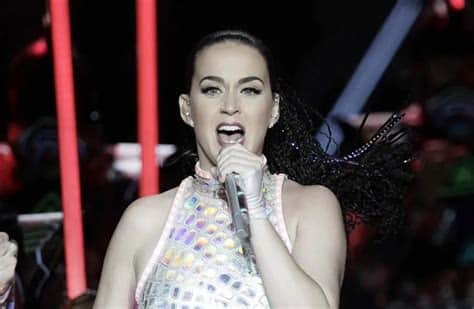 Katy Perry regresa a México con "The Lifetimes Tour" en 2025. Prepárate para un espectáculo inolvidable en Ciudad de México, Guadalajara y Monterrey. ¡No te lo pierdas!