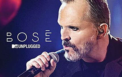 Miguel Bosé regresa a México en 2025 con una gira inolvidable, llevando sus grandes éxitos y sorpresas a ciudades clave del país.