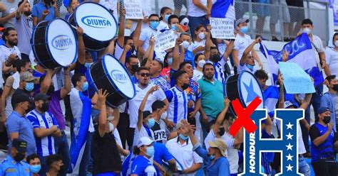 La sanción a Honduras busca prevenir violencia en el futbol, priorizando la seguridad de jugadores y espectadores al jugar un partido a puerta cerrada.