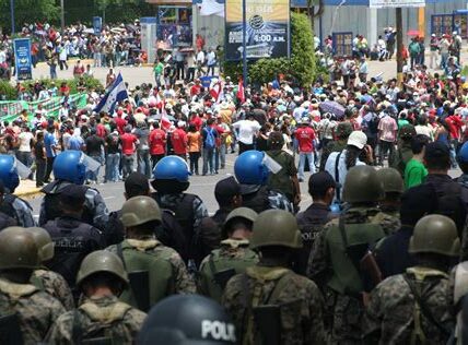 La violencia en Honduras exige reformas urgentes; el Congreso Nacional busca unidad para combatir crimen y corrupción.