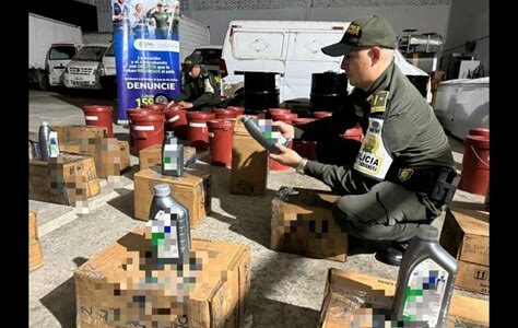 Operativo en CDMX incauta productos ilegales por 7.5 millones de pesos. Autoridades buscan seguridad y orden en comercio legal.