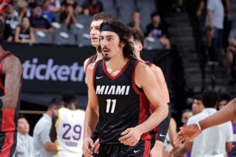 Jaime Jaquez Jr. deslumbra en su debut en México, emocionando a miles de fans y fortaleciendo el vínculo entre la NBA y la afición mexicana.