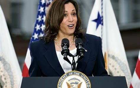 Kamala Harris impulsa la protección de los derechos reproductivos y el acceso al aborto, destacando su importancia en las elecciones de 2024 para la equidad y libertad de las mujeres.