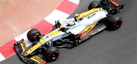 Lando Norris brilla en la Fórmula 1, escalando posiciones y siendo votado "Piloto del Día", consolidándose como una promesa destacada para McLaren.