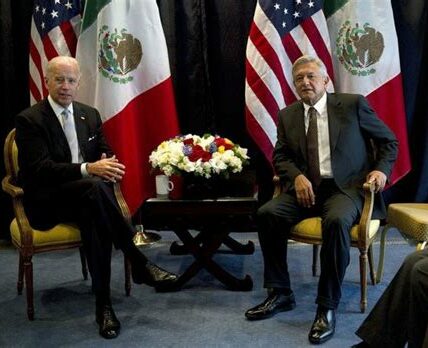 Fortalecer lazos con Biden, priorizar economía y seguridad, y enfrentar desafíos globales son las prioridades de López Obrador, dejando en segundo plano una reunión con Trump.