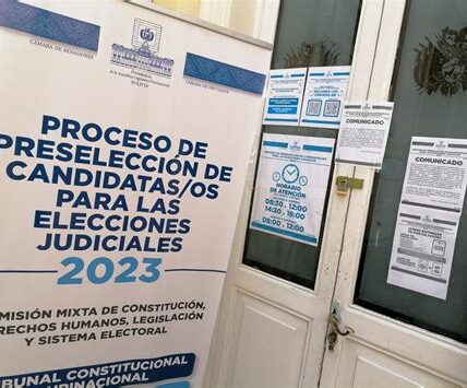 México fortalece su democracia con un proceso judicial transparente e internacionalmente reconocido, marcando un hito en su historia y mejorando su sistema judicial.