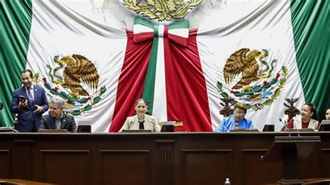 El Senado avanza en la Ley de Ingresos 2024, clave para definir recursos federales y ejecutar políticas económicas vitales para México. Debate intenso y crucial se avecina.