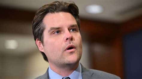 Trump designa a Matt Gaetz como Secretario de Justicia, generando controversia política y desafíos legales por su polémico historial.