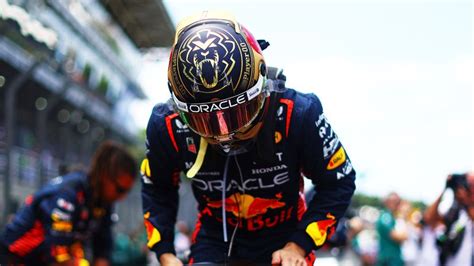 Max Verstappen brilla en Brasil, partiendo 17º y ganando con maestría. Red Bull solidifica su dominio en la Fórmula 1.