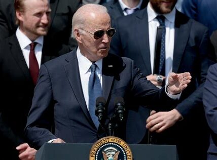 Biden evalúa indultos preventivos ante posibles represalias de Trump, reflejando la profunda polarización y desconfianza política en Estados Unidos.