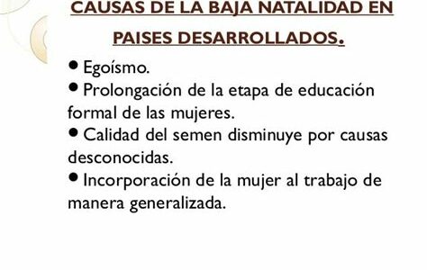 La disminución de la natalidad en Latinoamérica refleja cambios sociales y económicos, empoderando a mujeres con educación y acceso a anticonceptivos, pero plantea retos futuros.