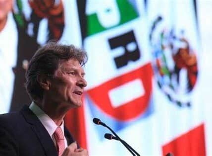 Enrique de la Madrid deja el PRI buscando nuevos horizontes políticos para seguir contribuyendo al desarrollo de México desde diferentes trincheras.