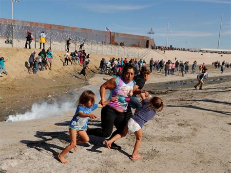 En este caso de desaparición en la frontera, la familia de Tiera busca desesperadamente respuestas y colaboración para encontrarla. Las autoridades investigan sin descanso.