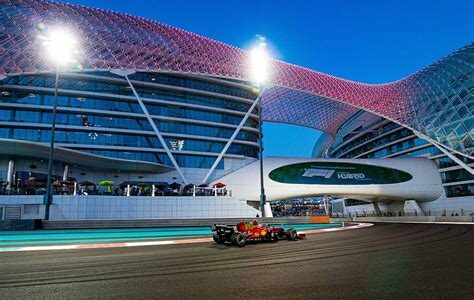 McLaren impresiona en Abu Dabi: Lando Norris y Oscar Piastri lideran los entrenamientos, mostrando su mejoría y dejando claro que están listos para desafiar a los líderes.