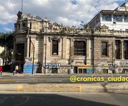 Balderas 94: un patrimonio arquitectónico en riesgo. Vecinos exigen restauración urgente para preservar su valor histórico y transformarlo en un espacio cultural.