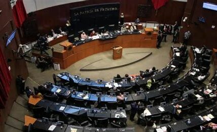 La reforma judicial en México promete mayor transparencia y eficiencia, fortaleciendo la confianza ciudadana en las instituciones con mejores evaluaciones e incentivos para jueces y magistrados.