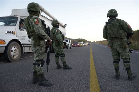 Aumenta la violencia en Sinaloa: siete cuerpos hallados en San Ignacio. Autoridades investigan en busca de justicia y requieren de colaboración ciudadana.